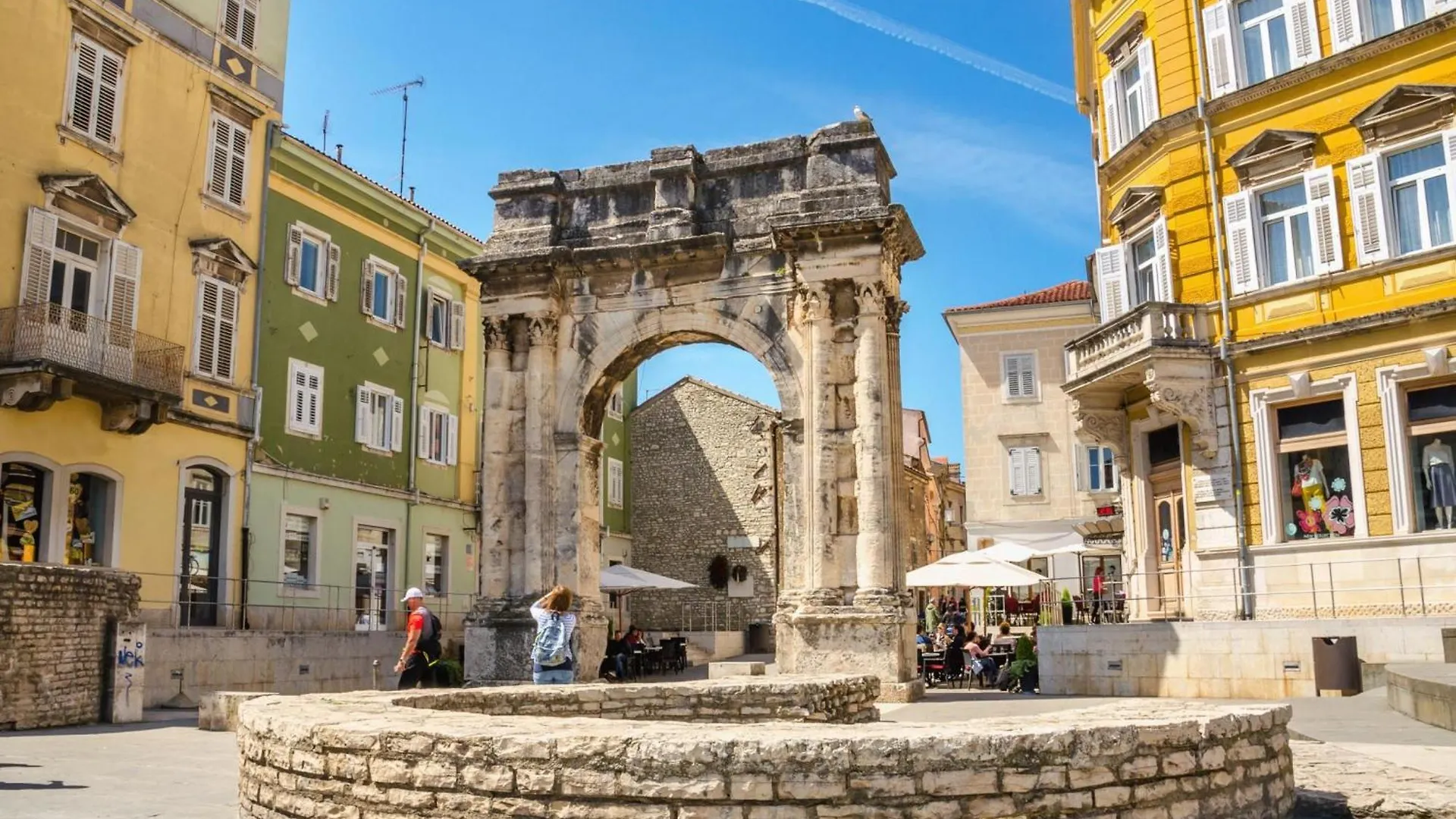 Pet Friendly Apartment - Happy Rentals Pula Croatia